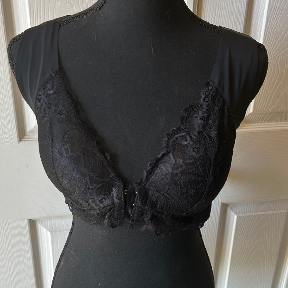 Elegant Black Lace Bralette